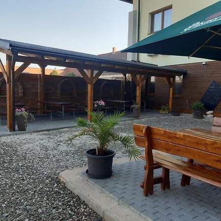 Penzionmoravia Moravská Nová Ves Exterior foto